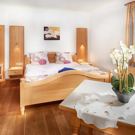 Bed and Breakfast Haus Obermuehle 3*