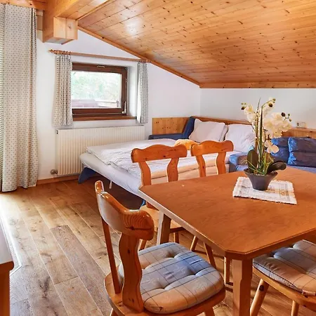 Haus Obermuehle Bed and Breakfast 3*