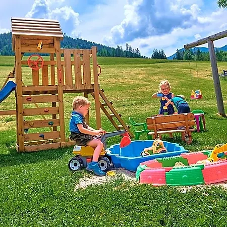 Haus Obermuehle Nocleg ze śniadaniem 3*