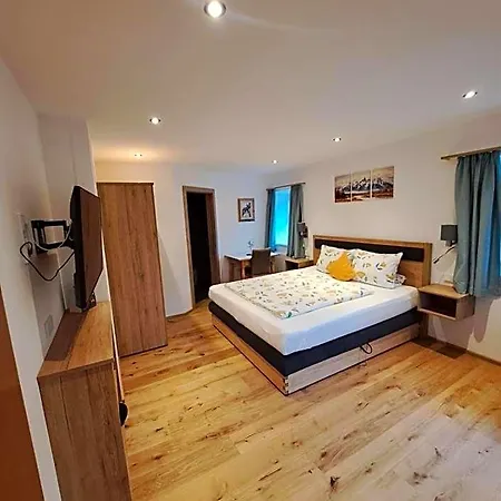 Haus Obermuehle Nocleg ze śniadaniem 3*