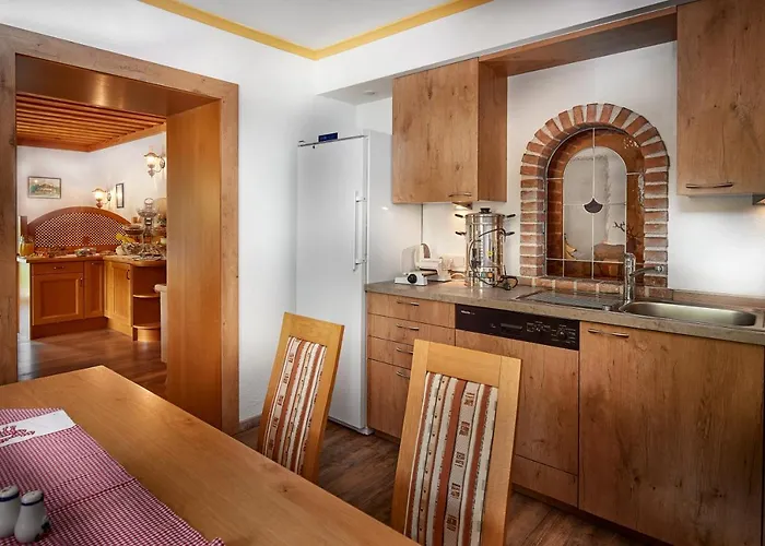 Haus Obermuehle فندق مبيت وإفطار 3*