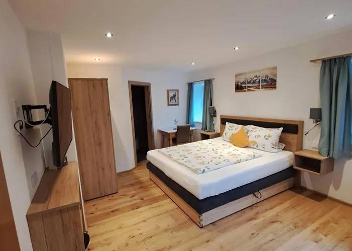 Haus Obermuehle فندق مبيت وإفطار